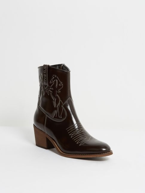 Kingsley Sun 01 Short Boot uragano dark brown front view