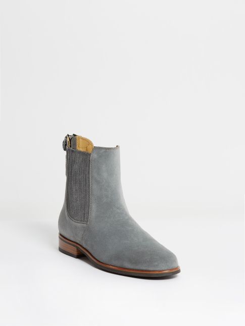 Kingsley Berlin Chelsea Boots sensory grey front view