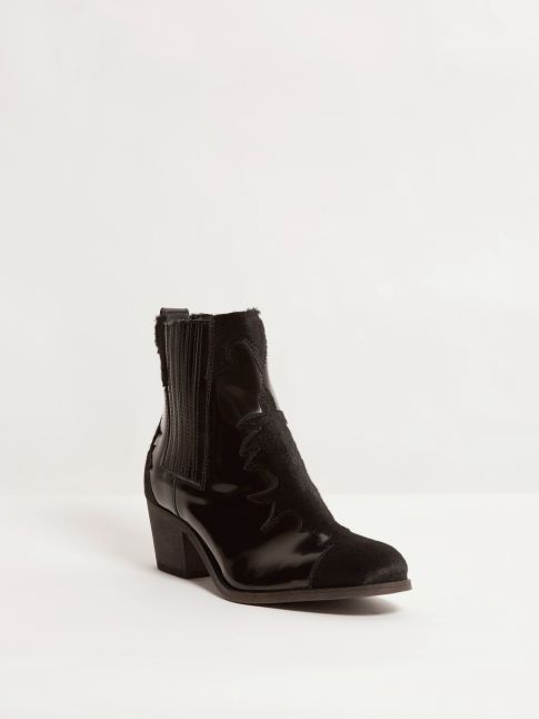 Kingsley Lydia Short Boot Limited Edition uragano black, calfskin Front view