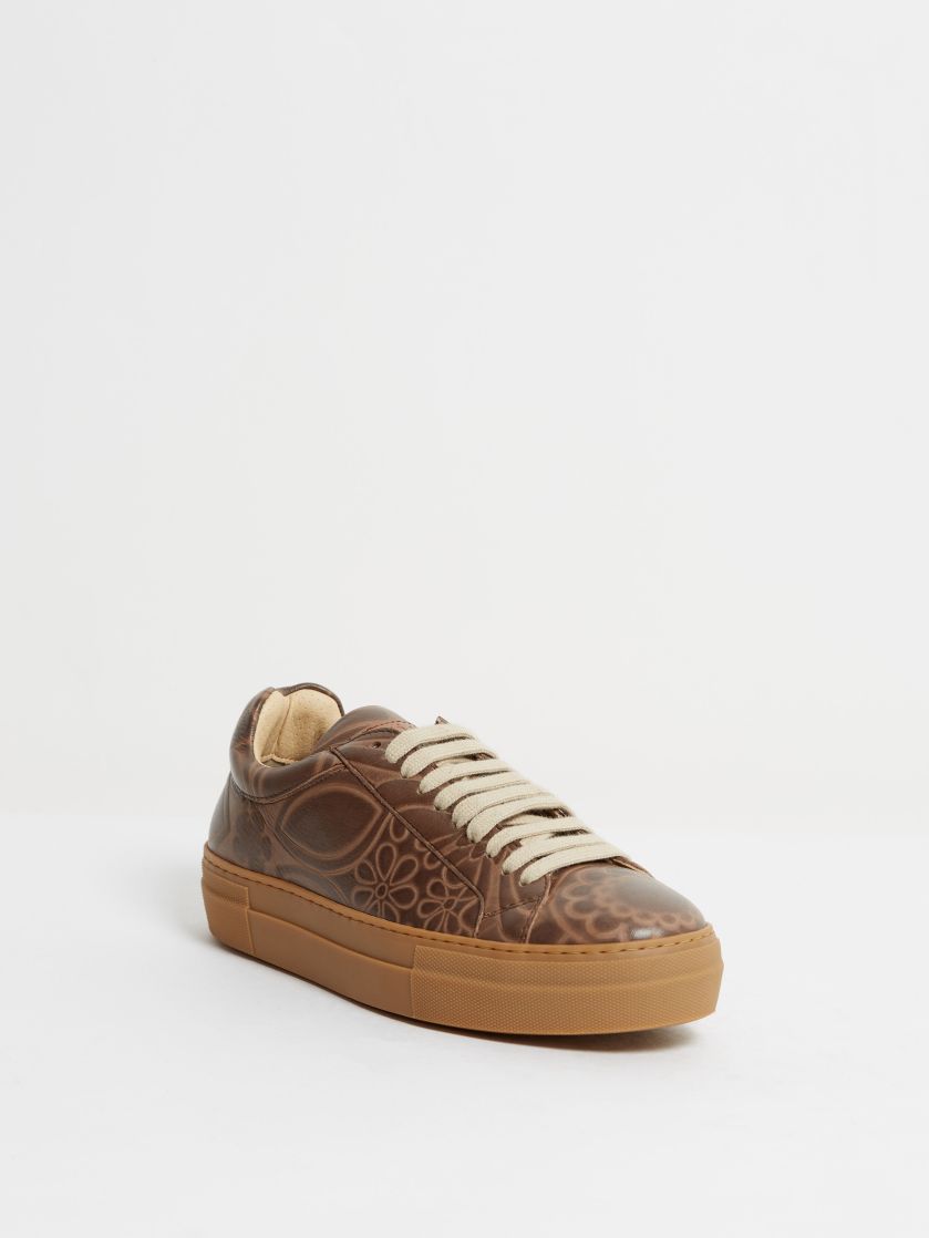 Kingsley Moroni Sneakers astera brown front view
