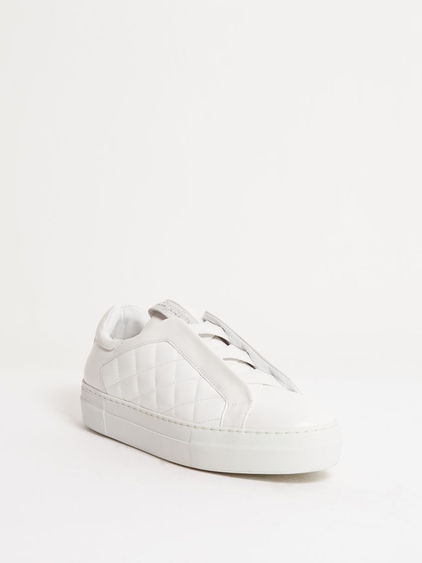 Kingsley Cross Sneakers white, roma white front view