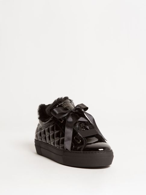 Kingsley Joy Sneakers with Black Sheepskin patent black front view