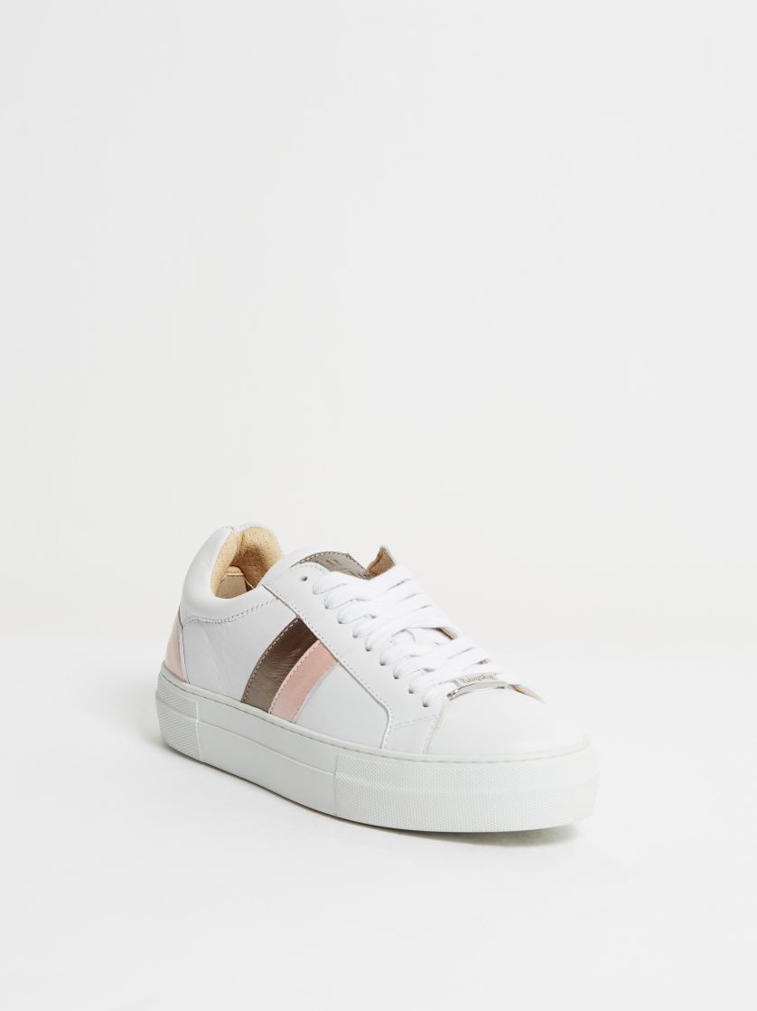 Kingsley Star Sneakers white, oister, rose, bronze front view